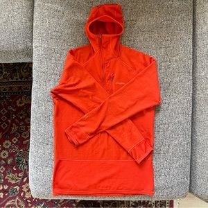 Patagonia R1 quarter zip